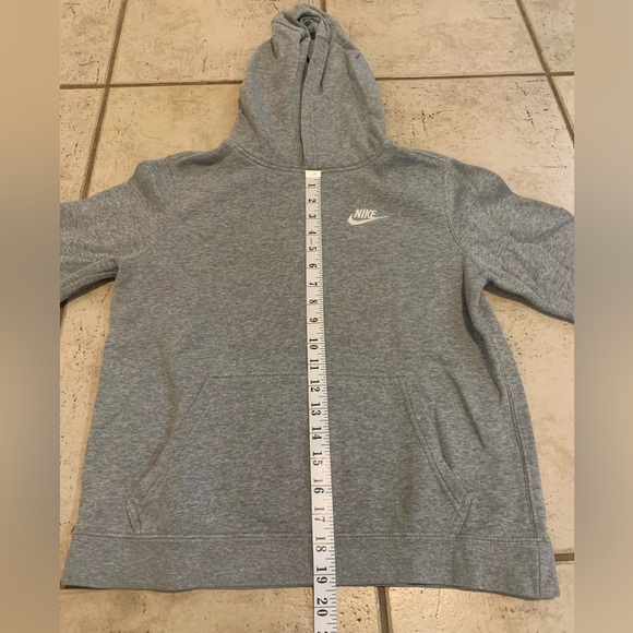 💚 Nike Gray Fleece Pullover Hoodie with White Logo - Youth/Adult Small - Picture 6 of 6